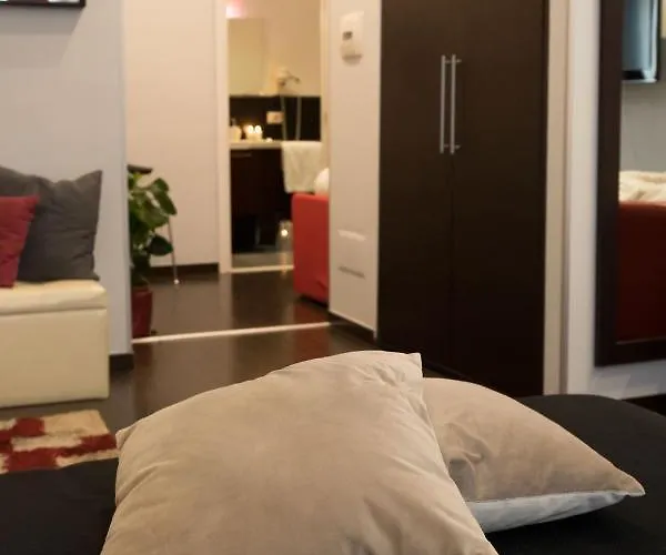 Chroma Italy - Chroma Pente Гостевой дом Рим