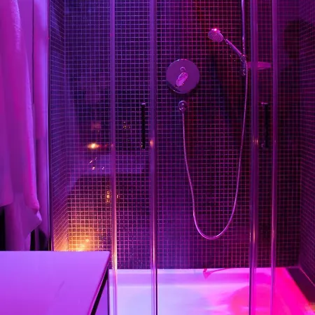 Affittacamere Chroma Italy - Chroma Pente 4*